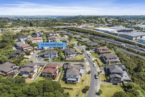 Photo of property in 14 Spoonbill Place, Unsworth Heights, Auckland, 0632