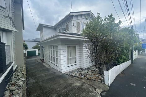 Photo of property in 12 Park Street, Thorndon, Wellington, 6011
