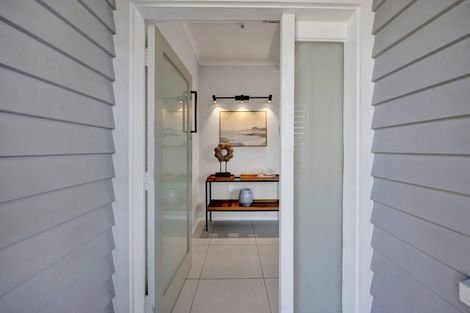 Photo of property in 110 Manawapou Road, Hawera, 4610