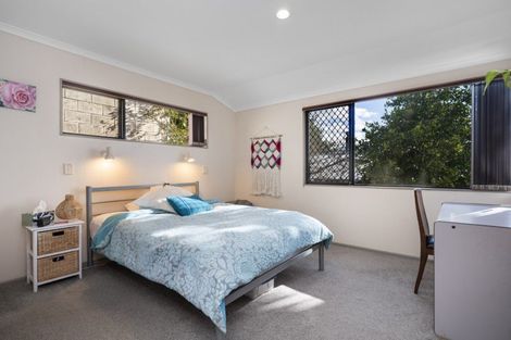 Photo of property in 17b Hilltop Road, Parkvale, Tauranga, 3112