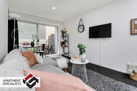 Photo of property in 8 Clayton Street, Saint Clair, Dunedin, 9012