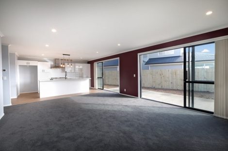 Photo of property in 12 Schooner Drive, Whitby, Porirua, 5024