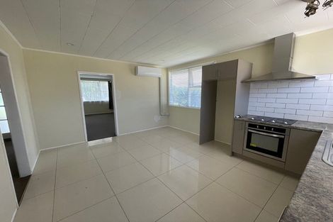 Photo of property in 1 Hywell Place, Manurewa, Auckland, 2102
