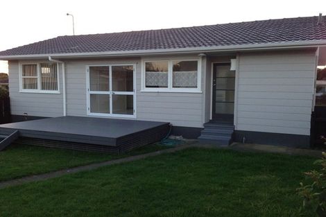 Photo of property in 16 Fairlight Place, Manurewa, Auckland, 2102
