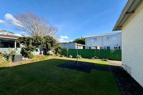 Photo of property in 71b Barrett Street, Westown, New Plymouth, 4310