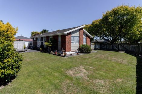 Photo of property in 11 Otaki Place, Westbrook, Palmerston North, 4412