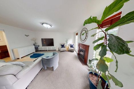 Photo of property in 12 Grange Place, Milson, Palmerston North, 4414