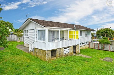 Photo of property in 35 Heybridge Street, Manurewa, Auckland, 2102