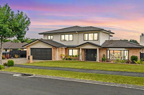 Photo of property in 25 Leafield Crescent, Henderson, Auckland, 0612