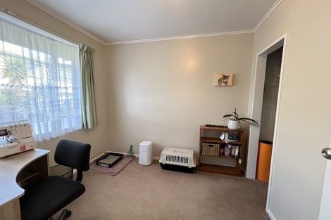 Photo of property in 2/10 Mayville Avenue, New Lynn, Auckland, 0600