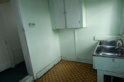 Photo of property in 15 Rolleston Street, Hokitika, 7810