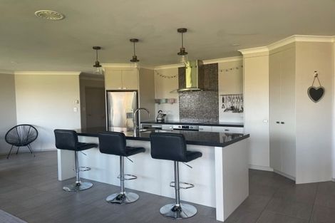 Photo of property in 36 Kereru Place, Pyes Pa, Tauranga, 3112