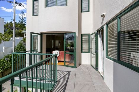 Photo of property in 2/111 Beach Road, Castor Bay, Auckland, 0620