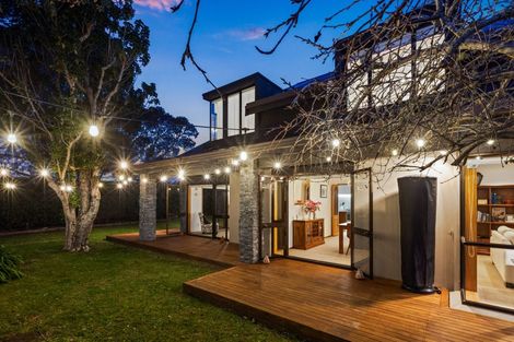 Photo of property in 1 Maygrove Drive, Orewa, 0931