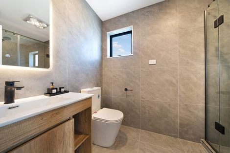 Photo of property in 9 Octans Road, Westgate, 0814