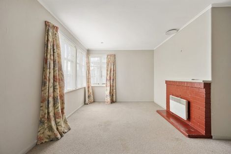 Photo of property in 1 Wood Grove, Naenae, Lower Hutt, 5011