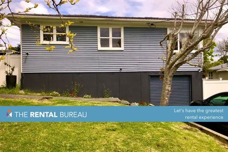 Photo of property in 56 Taipari Road, Te Atatu Peninsula, Auckland, 0610