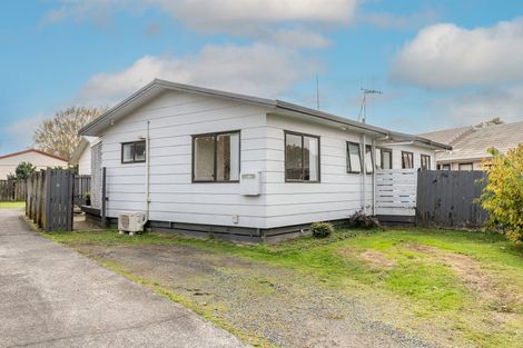 Photo of property in 12 Kentucky Crescent, Nawton, Hamilton, 3200