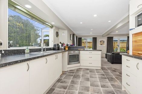Photo of property in 2 Masters Avenue, Hillcrest, Hamilton, 3216