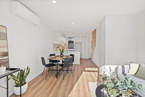 Photo of property in 2/90 Browns Road, St Albans, Christchurch, 8014