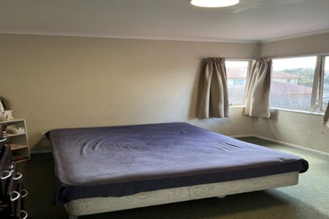 Photo of property in 25 Elder Place, Massey, Auckland, 0614