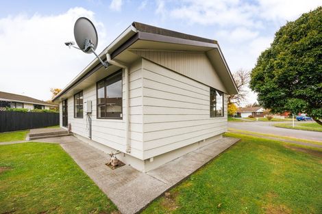 Photo of property in 30 Caroline Drive, Feilding, 4702