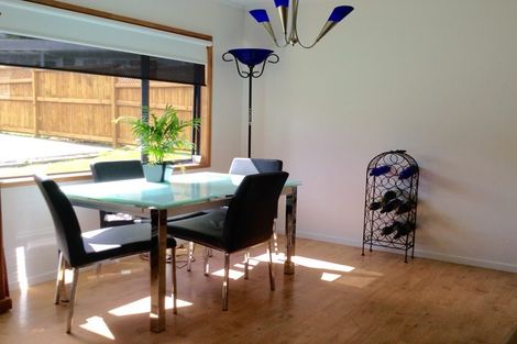 Photo of property in 274 Rangatira Road, Beach Haven, Auckland, 0626