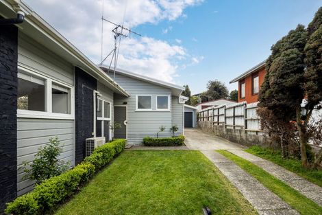 Photo of property in 178 Whatawhata Road, Dinsdale, Hamilton, 3204