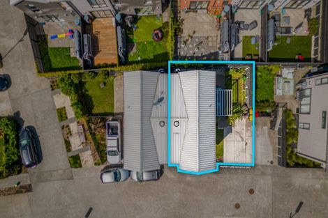 Photo of property in 11 Rangitamiro Place, Hobsonville, Auckland, 0616