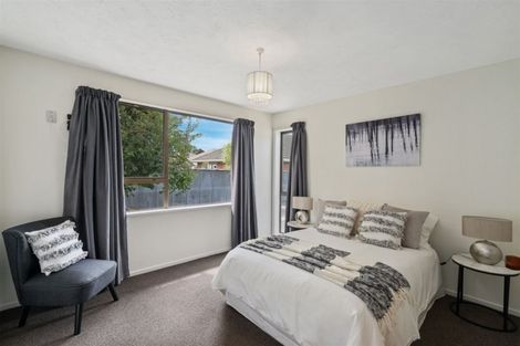 Photo of property in 11 Manor Place, Bryndwr, Christchurch, 8053