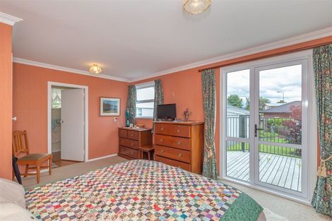Photo of property in 3 Oriel Place, Levin, 5510