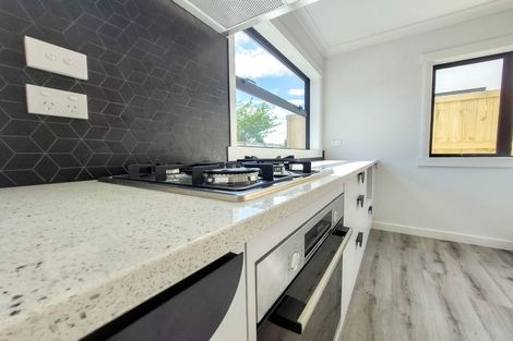 Photo of property in 24u3 Endeavour Avenue, Flagstaff, Hamilton, 3210