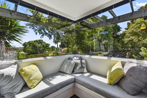 Photo of property in 11 Totara Avenue, Pukekohe, 2120
