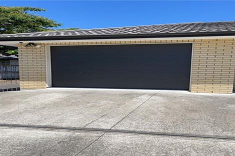 Photo of property in 24 Moor Avenue, Te Atatu Peninsula, Auckland, 0610