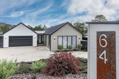 Photo of property in 64 Heathfield Drive, Mosgiel, 9024