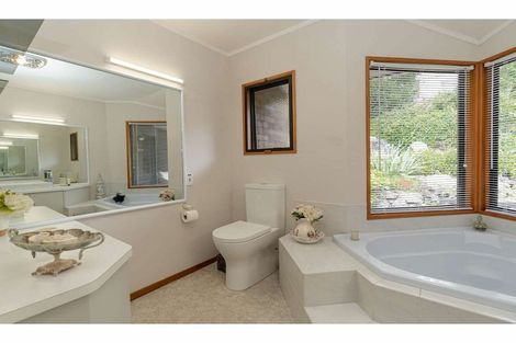 Photo of property in 3 Peacock Garden Drive, Kerikeri, 0230