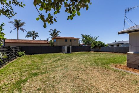 Photo of property in 37 Elliott Street, Taradale, Napier, 4112