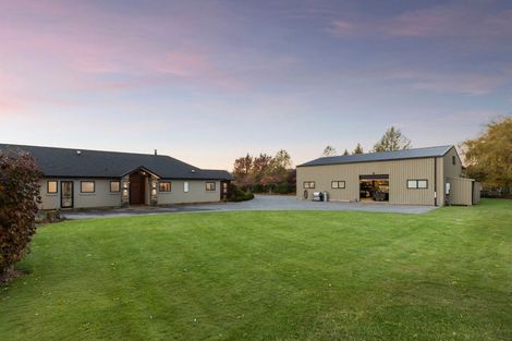 Photo of property in 6 Sandys Lane, Albert Town, Wanaka, 9382