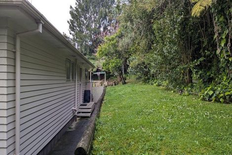 Photo of property in 32 Beaudine Avenue, Glenfield, Auckland, 0629