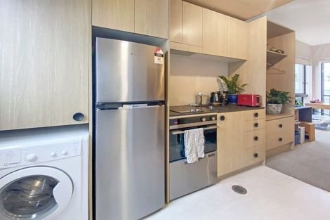 Photo of property in Vedado Apartments, 301/41u Hopper Street, Mount Cook, Wellington, 6011