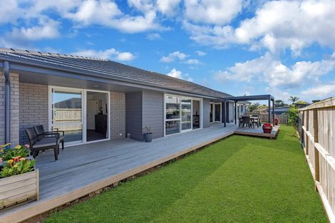 Photo of property in 9 Mutetai Road, Clarks Beach, 2122