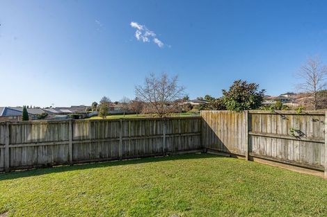 Photo of property in 23 Pointon Glade, Grandview Heights, Hamilton, 3200