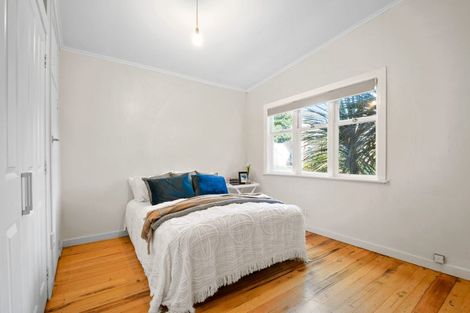Photo of property in 609a Swanson Road, Swanson, Auckland, 0612