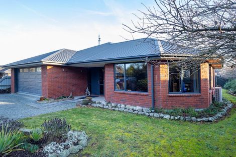 Photo of property in 34 Tancred Street, Geraldine, 7930