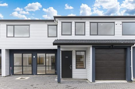 Photo of property in 4b Geordie Street, Henderson, Auckland, 0612