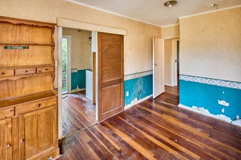 Photo of property in 71 Logie Street, Stokes Valley, Lower Hutt, 5019