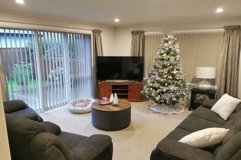 Photo of property in 12 Broomleigh Drive, Rolleston, 7615