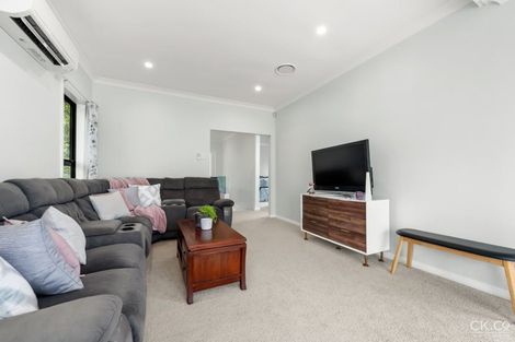 Photo of property in 24 Miromiro Road, Normandale, Lower Hutt, 5010