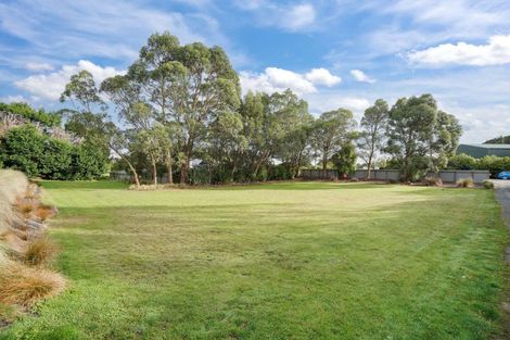 Photo of property in 137 Dunns Road, Otatara, Invercargill, 9879