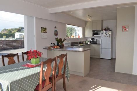 Photo of property in 84 Kirk Street, Otaki, 5512